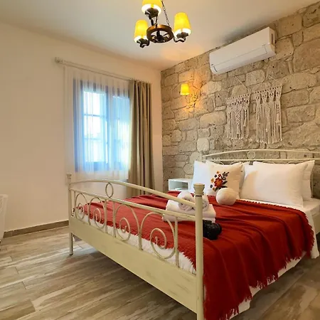 Mythos Alacati Hotel Çeşme